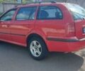 Красный Шкода Октавия, объемом двигателя 1.6 л и пробегом 208 тыс. км за 5600 $, фото 4 на Automoto.ua