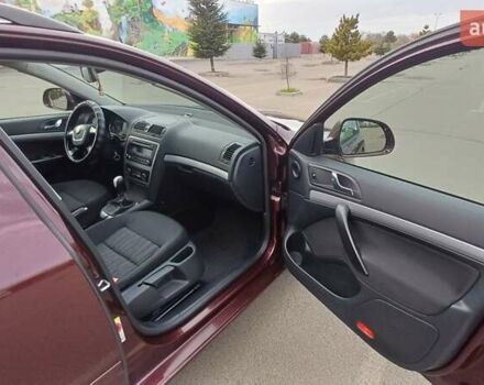 Червоний Шкода Октавія, об'ємом двигуна 1.6 л та пробігом 270 тис. км за 8000 $, фото 18 на Automoto.ua