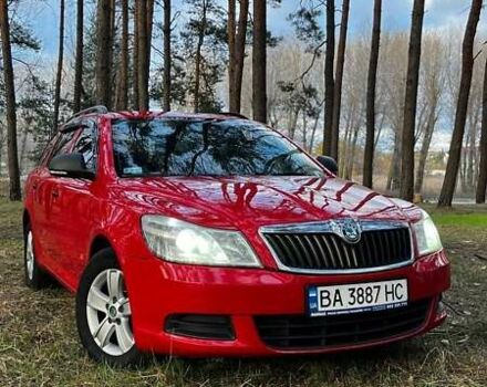 Красный Шкода Октавия, объемом двигателя 1.9 л и пробегом 267 тыс. км за 8299 $, фото 2 на Automoto.ua