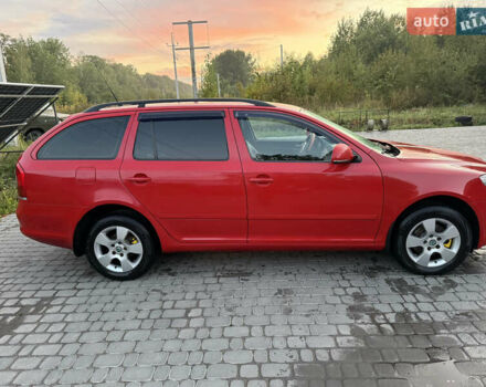Красный Шкода Октавия, объемом двигателя 1.6 л и пробегом 357 тыс. км за 8500 $, фото 2 на Automoto.ua