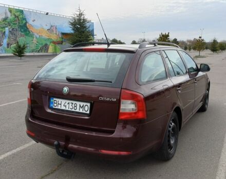 Червоний Шкода Октавія, об'ємом двигуна 1.6 л та пробігом 270 тис. км за 8000 $, фото 4 на Automoto.ua