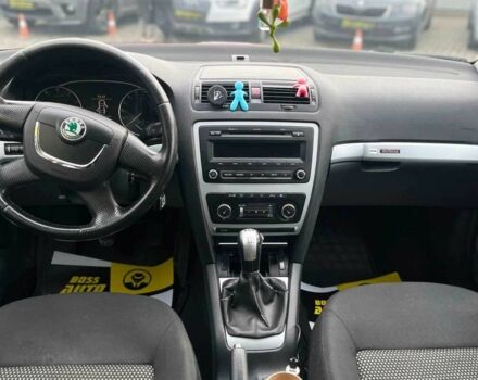 Красный Шкода Октавия, объемом двигателя 1.8 л и пробегом 268 тыс. км за 7800 $, фото 17 на Automoto.ua