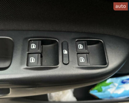 Червоний Шкода Октавія, об'ємом двигуна 1.8 л та пробігом 268 тис. км за 7800 $, фото 13 на Automoto.ua