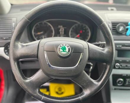 Красный Шкода Октавия, объемом двигателя 1.8 л и пробегом 268 тыс. км за 7800 $, фото 11 на Automoto.ua