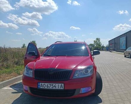 Красный Шкода Октавия, объемом двигателя 1.6 л и пробегом 297 тыс. км за 7200 $, фото 2 на Automoto.ua