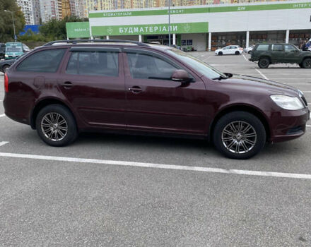 Красный Шкода Октавия, объемом двигателя 1.9 л и пробегом 228 тыс. км за 8250 $, фото 2 на Automoto.ua