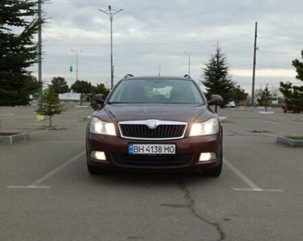 Червоний Шкода Октавія, об'ємом двигуна 1.6 л та пробігом 270 тис. км за 8000 $, фото 6 на Automoto.ua