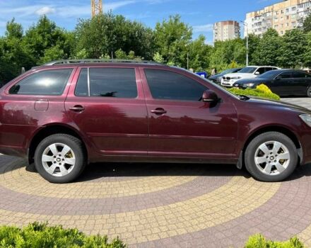 Шкода Октавія 2011 у Львові на Automoto.ua Червоний Шкода Октавія, об'ємом двигуна 1.6 л та пробігом 249 тис. км за 6999 $, фото 7 на Automoto.ua