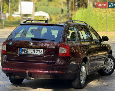 Червоний Шкода Октавія, об'ємом двигуна 1.6 л та пробігом 231 тис. км за 8750 $, фото 10 на Automoto.ua