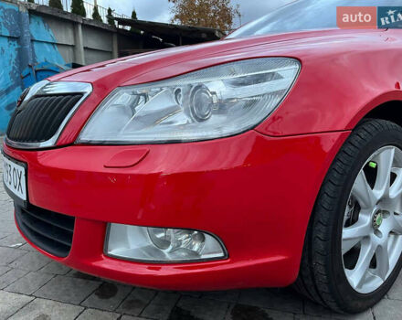 Красный Шкода Октавия, объемом двигателя 1.97 л и пробегом 290 тыс. км за 8900 $, фото 7 на Automoto.ua