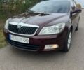 Красный Шкода Октавия, объемом двигателя 1.6 л и пробегом 317 тыс. км за 8350 $, фото 1 на Automoto.ua