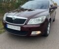 Красный Шкода Октавия, объемом двигателя 1.6 л и пробегом 317 тыс. км за 8350 $, фото 1 на Automoto.ua