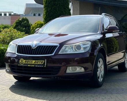 Шкода Октавія 2011 у Львові на Automoto.ua Червоний Шкода Октавія, об'ємом двигуна 1.6 л та пробігом 249 тис. км за 6999 $, фото 2 на Automoto.ua