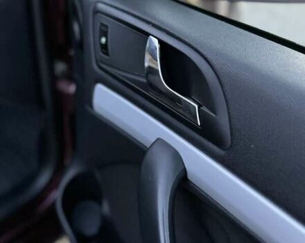 Красный Шкода Октавия, объемом двигателя 1.8 л и пробегом 219 тыс. км за 6500 $, фото 25 на Automoto.ua