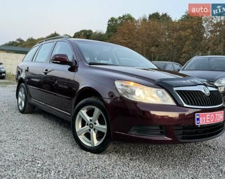 Красный Шкода Октавия, объемом двигателя 1.8 л и пробегом 219 тыс. км за 6500 $, фото 7 на Automoto.ua