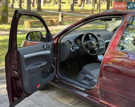 Червоний Шкода Октавія, об'ємом двигуна 1.6 л та пробігом 231 тис. км за 8750 $, фото 21 на Automoto.ua