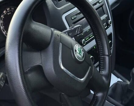 Красный Шкода Октавия, объемом двигателя 1.8 л и пробегом 219 тыс. км за 6500 $, фото 24 на Automoto.ua