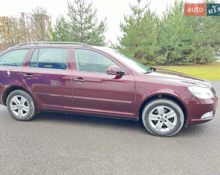 Червоний Шкода Октавія, об'ємом двигуна 1.4 л та пробігом 220 тис. км за 6870 $, фото 47 на Automoto.ua