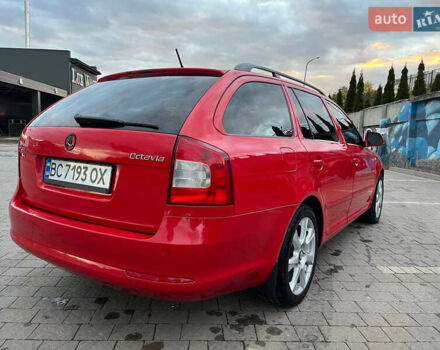 Красный Шкода Октавия, объемом двигателя 1.97 л и пробегом 290 тыс. км за 8900 $, фото 12 на Automoto.ua