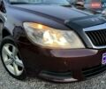 Красный Шкода Октавия, объемом двигателя 1.8 л и пробегом 219 тыс. км за 6500 $, фото 2 на Automoto.ua