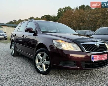 Красный Шкода Октавия, объемом двигателя 1.8 л и пробегом 219 тыс. км за 6500 $, фото 16 на Automoto.ua