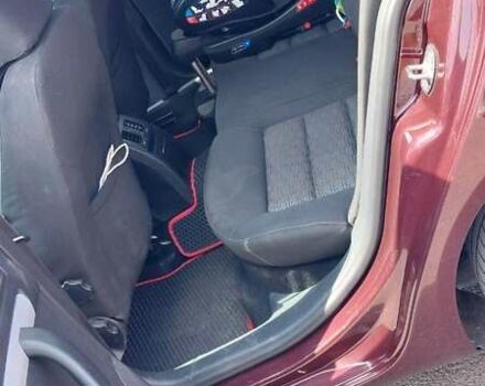 Красный Шкода Октавия, объемом двигателя 1.6 л и пробегом 250 тыс. км за 8500 $, фото 6 на Automoto.ua