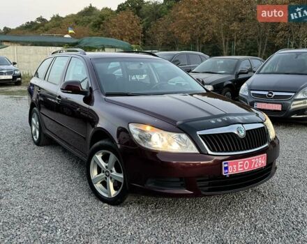 Красный Шкода Октавия, объемом двигателя 1.8 л и пробегом 219 тыс. км за 6500 $, фото 6 на Automoto.ua