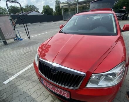 Червоний Шкода Октавія, об'ємом двигуна 1.8 л та пробігом 363 тис. км за 9500 $, фото 6 на Automoto.ua