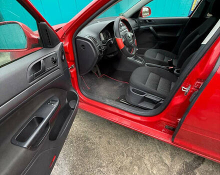 Красный Шкода Октавия, объемом двигателя 1.6 л и пробегом 294 тыс. км за 5900 $, фото 8 на Automoto.ua