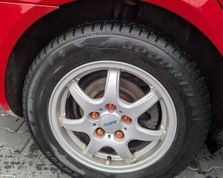 Красный Шкода Октавия, объемом двигателя 1.6 л и пробегом 270 тыс. км за 7400 $, фото 9 на Automoto.ua