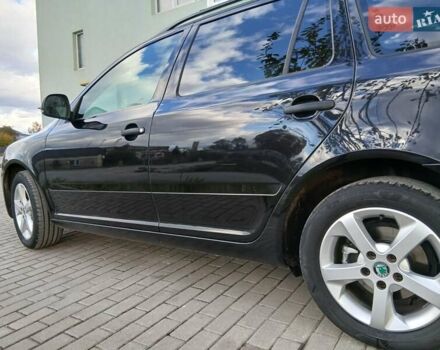 Красный Шкода Октавия, объемом двигателя 2 л и пробегом 215 тыс. км за 8650 $, фото 14 на Automoto.ua