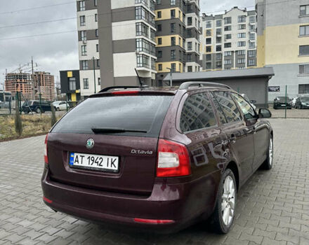 Красный Шкода Октавия, объемом двигателя 1.6 л и пробегом 230 тыс. км за 8550 $, фото 12 на Automoto.ua