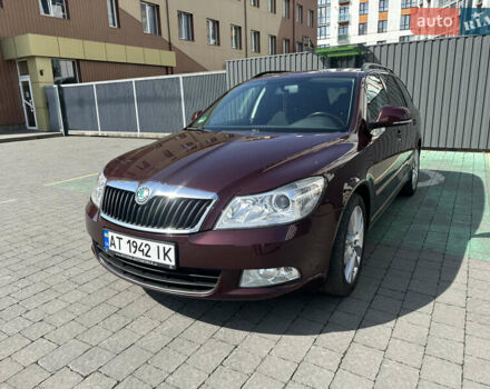 Красный Шкода Октавия, объемом двигателя 1.6 л и пробегом 228 тыс. км за 8650 $, фото 6 на Automoto.ua