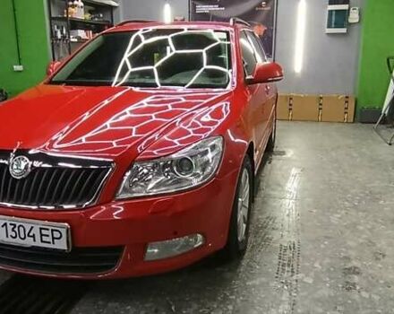 Шкода Октавия 2012 в Надворной на Automoto.ua Красный Шкода Октавия, объемом двигателя 2.02 л и пробегом 294 тыс. км за 8999 $, фото 4 на Automoto.ua