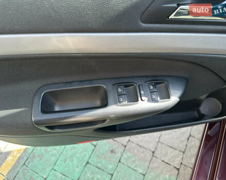 Красный Шкода Октавия, объемом двигателя 1.6 л и пробегом 230 тыс. км за 8550 $, фото 18 на Automoto.ua