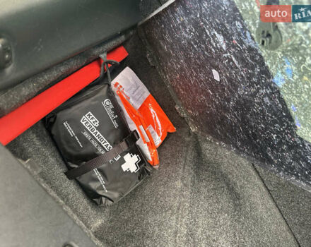 Красный Шкода Октавия, объемом двигателя 1.6 л и пробегом 230 тыс. км за 8550 $, фото 21 на Automoto.ua