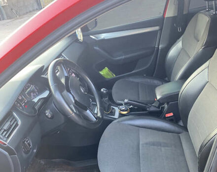 Красный Шкода Октавия, объемом двигателя 2 л и пробегом 265 тыс. км за 11400 $, фото 13 на Automoto.ua