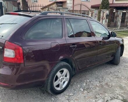 Красный Шкода Октавия, объемом двигателя 1.6 л и пробегом 295 тыс. км за 8600 $, фото 4 на Automoto.ua