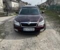Червоний Шкода Октавія, об'ємом двигуна 1.6 л та пробігом 295 тис. км за 8600 $, фото 1 на Automoto.ua