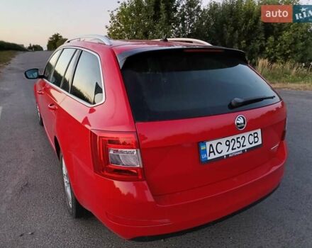 Шкода Октавия 2014 в Луцке на Automoto.ua Красный Шкода Октавия, объемом двигателя 1.6 л и пробегом 279 тыс. км за 10700 $, фото 9 на Automoto.ua