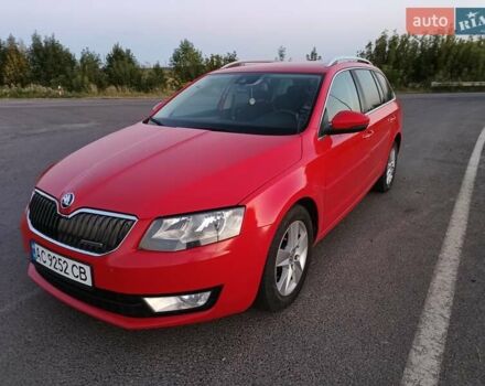 Шкода Октавия 2014 в Луцке на Automoto.ua Красный Шкода Октавия, объемом двигателя 1.6 л и пробегом 279 тыс. км за 10700 $, фото 3 на Automoto.ua