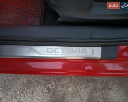 Шкода Октавия 2014 в Луцке на Automoto.ua Красный Шкода Октавия, объемом двигателя 1.6 л и пробегом 279 тыс. км за 10700 $, фото 16 на Automoto.ua