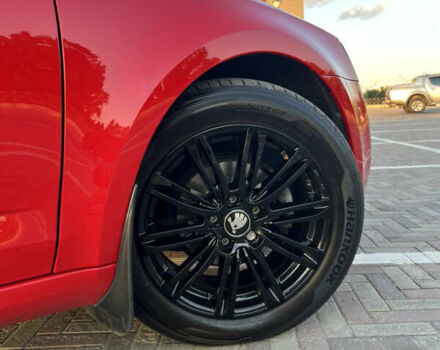 Красный Шкода Октавия, объемом двигателя 1.6 л и пробегом 247 тыс. км за 12500 $, фото 48 на Automoto.ua