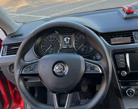 Красный Шкода Октавия, объемом двигателя 1.6 л и пробегом 247 тыс. км за 12500 $, фото 33 на Automoto.ua