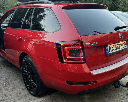 Красный Шкода Октавия, объемом двигателя 1.6 л и пробегом 247 тыс. км за 12500 $, фото 2 на Automoto.ua