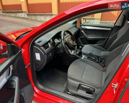 Красный Шкода Октавия, объемом двигателя 1.6 л и пробегом 250 тыс. км за 10500 $, фото 14 на Automoto.ua