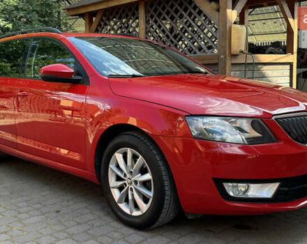 Красный Шкода Октавия, объемом двигателя 1.6 л и пробегом 250 тыс. км за 10500 $, фото 2 на Automoto.ua