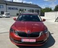 Красный Шкода Октавия, объемом двигателя 1.6 л и пробегом 195 тыс. км за 15900 $, фото 1 на Automoto.ua