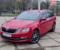 Красный Шкода Октавия, объемом двигателя 1.5 л и пробегом 129 тыс. км за 23300 $, фото 1 на Automoto.ua
