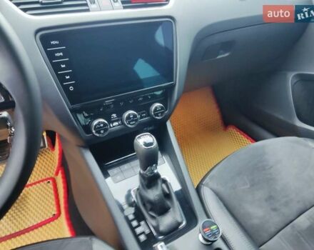 Красный Шкода Октавия, объемом двигателя 1.5 л и пробегом 123 тыс. км за 25800 $, фото 28 на Automoto.ua